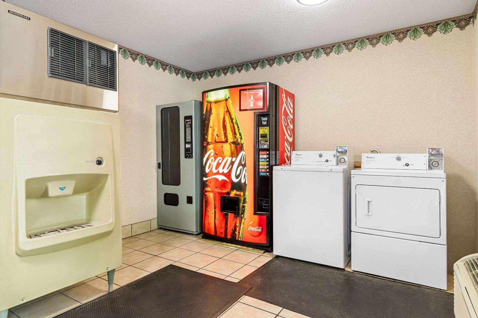 Econo Lodge Russellville Extérieur photo