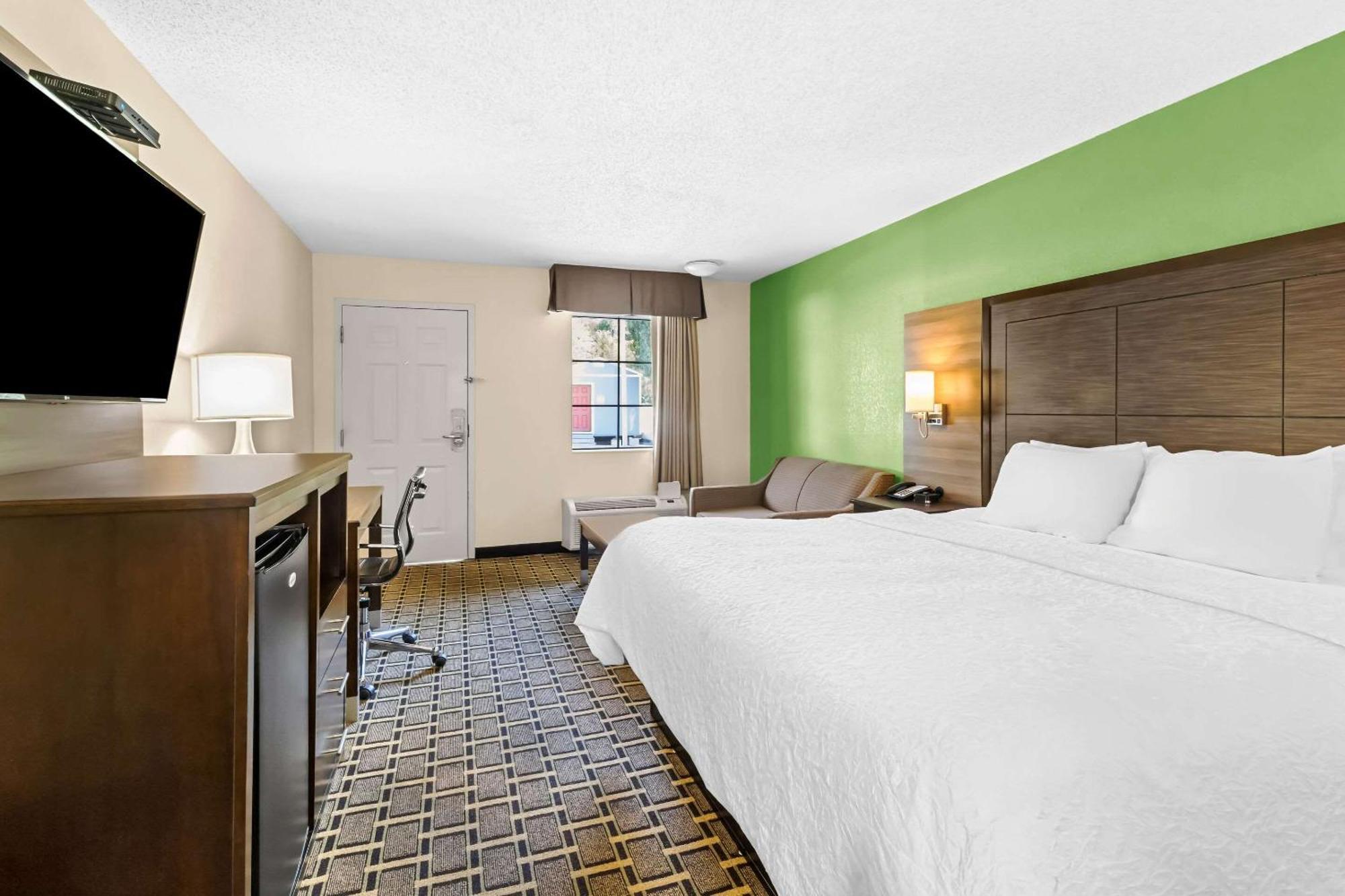 Econo Lodge Russellville Extérieur photo